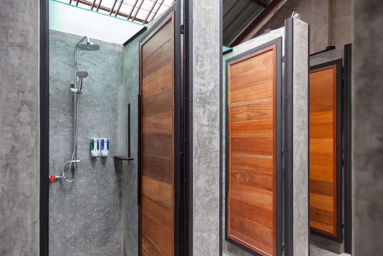 Feel Good Hostel Phuket Exterior foto