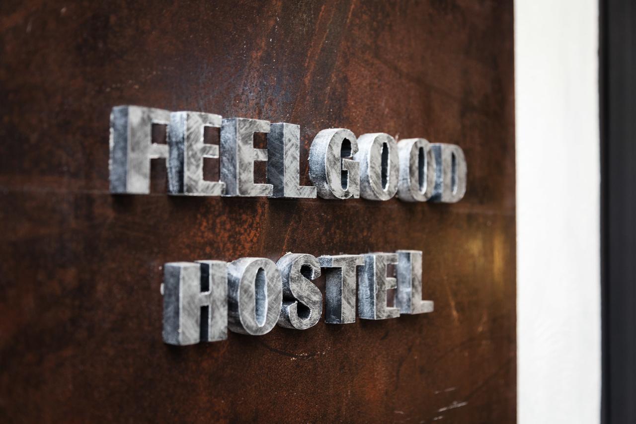Feel Good Hostel Phuket Exterior foto
